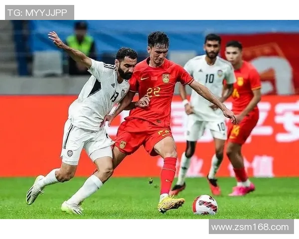 中国足球第一人历史球星传奇之路 从巅峰到低谷的辉煌与挑战 中国足球第一人历史球星传奇之路 从巅峰到低谷的辉煌与挑战